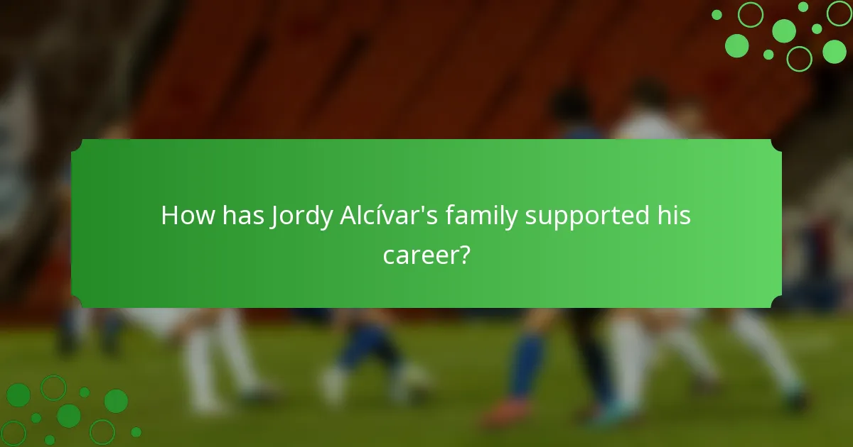 How has Jordy Alcívar's family supported his career?